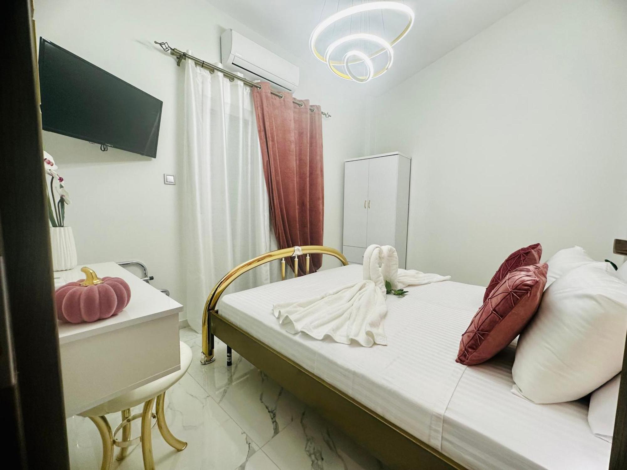 City And Ocean Luxury Apartment Preveza Eksteriør billede